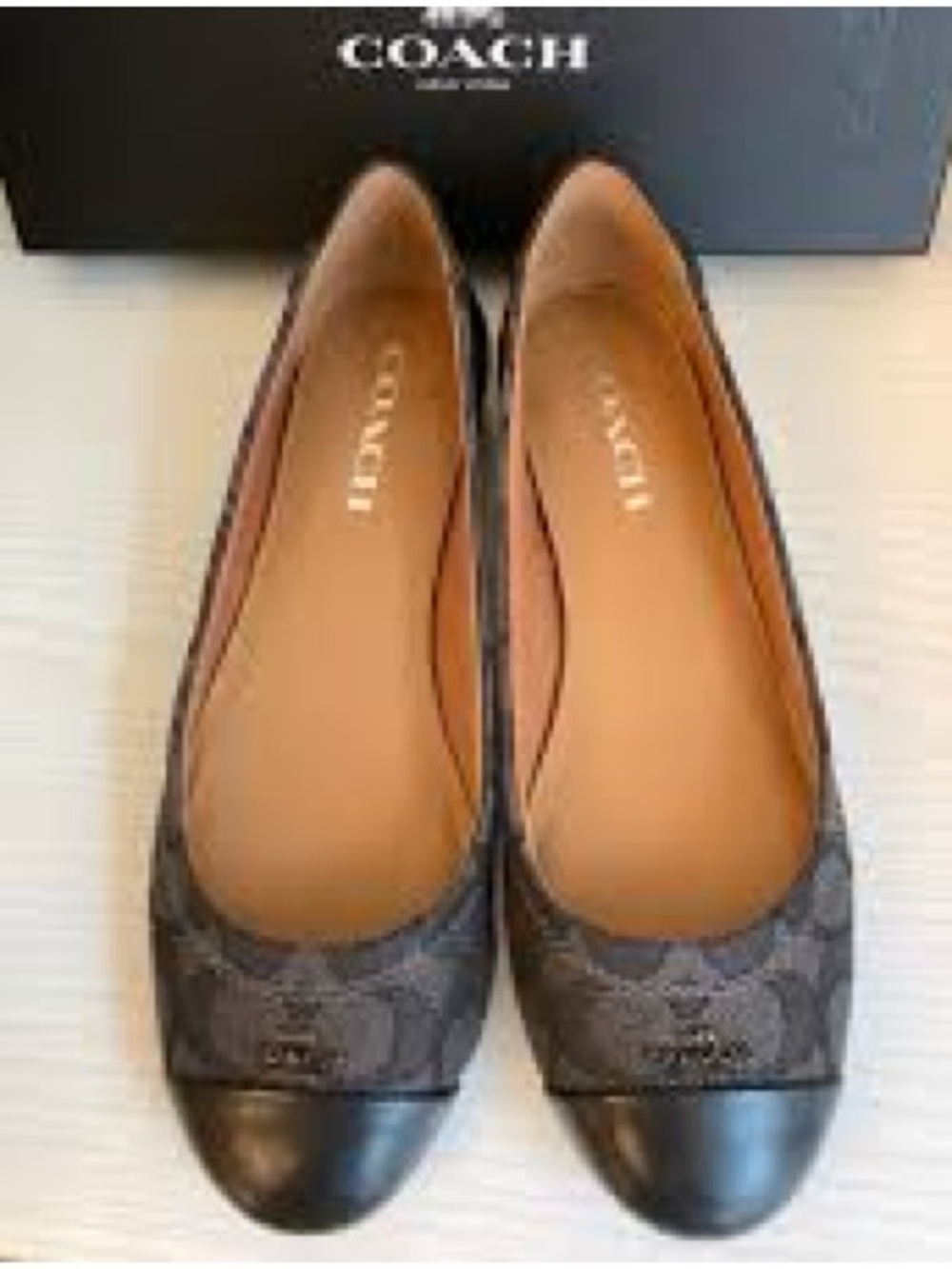 Coach Chelsea gray smoke  black Signature Logo Cap-Toe Ballet Flats Size 6.5